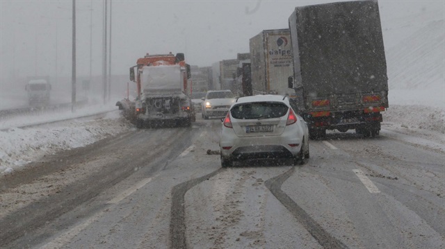 İBB'den aracını yolda bırakanlara çağrı
