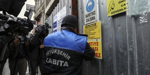 İBBnin 'mühür' şovuna ilişkin açıklama! 'Yetki gaspı yaparak mühürlediler'