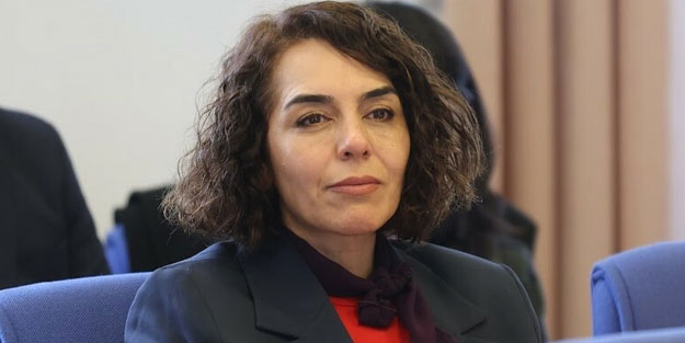 İBB’nin tahsis ettiği salonda teröristbaşı 'Abdullah Öcalan' propagandası