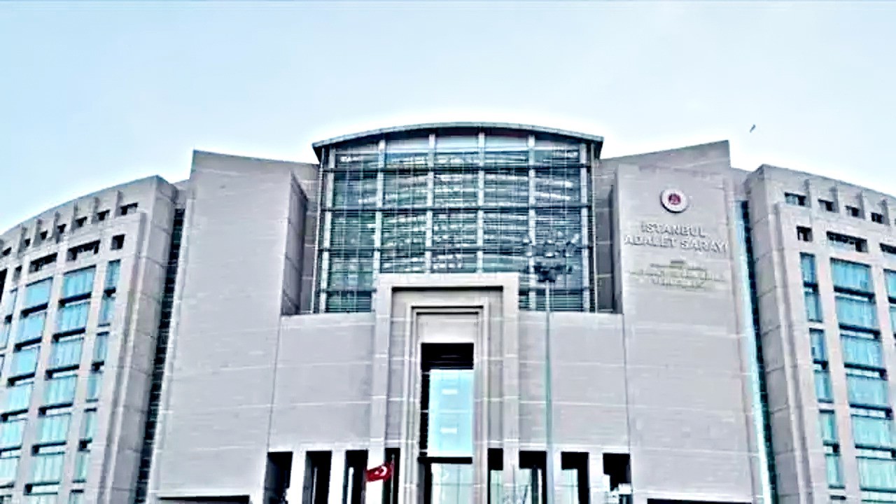 İBB'ye yönelik "yolsuzluk" soruşturmasında tutuklu 2 iş adamı tahliye edildi!