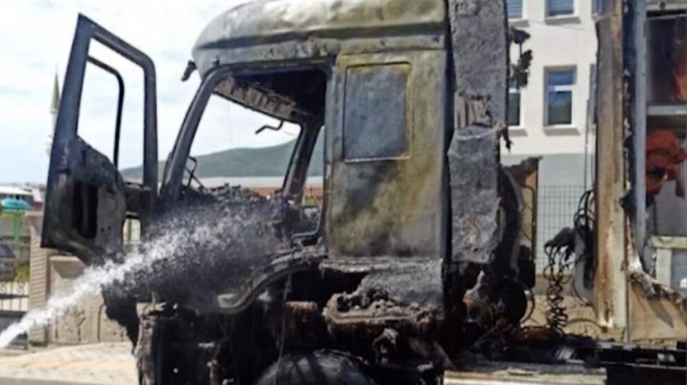 İblisin çocukları ateşle oynamaya devam ediyor