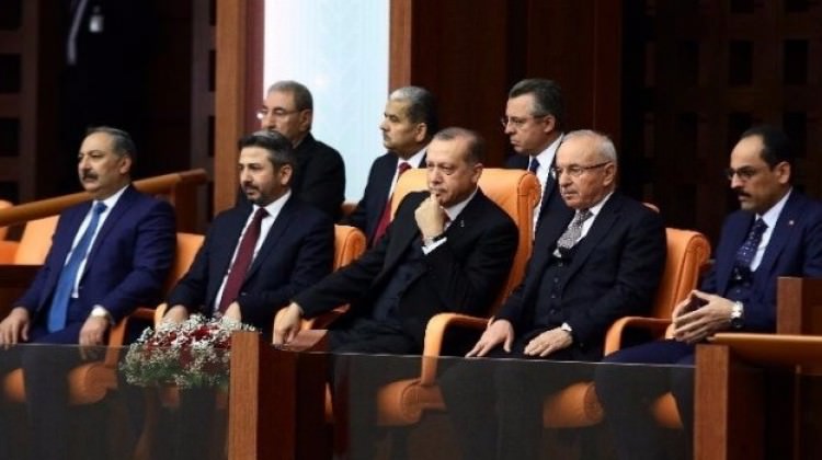 Yeni kabinede sürpriz isim