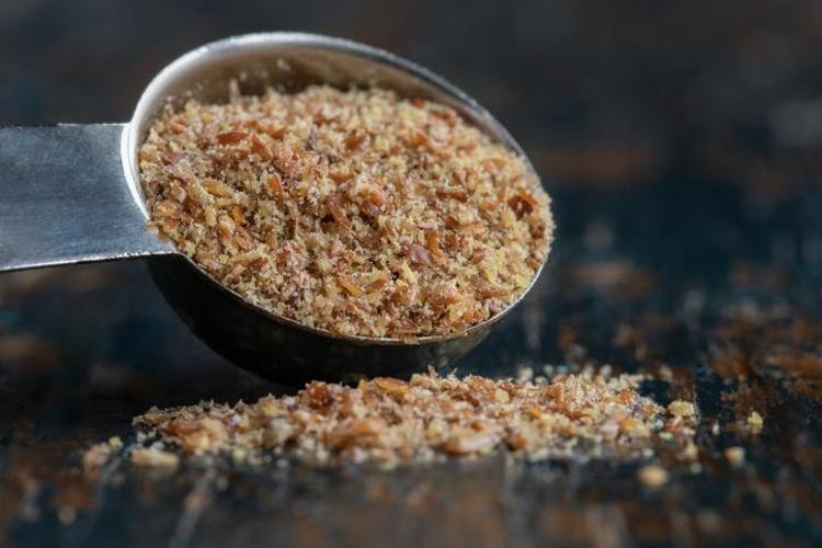 İbrahim Saraçoğlu, onun için “mucizevi besin” diyor! Bunu yiyen, hasta olmak neymiş unutuyor! Kanseri bile yok ediyor! Allah’ın şu işine bakın