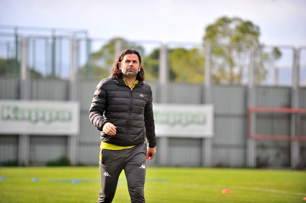 İbrahim Üzülmez: 