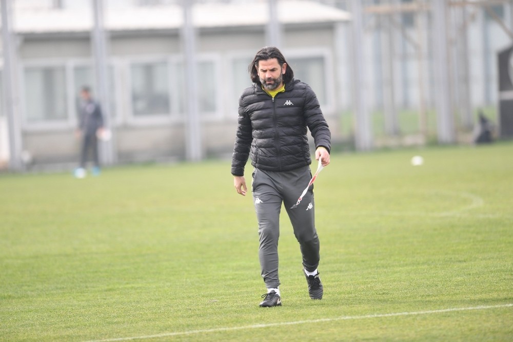 İbrahim Üzülmez: 