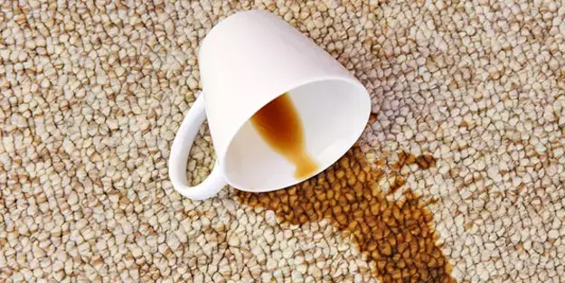 İçiniz rahat olsun... Meğer çamaşır suyundan bile daha iyi, hemen durduracak... Herkesin yargısı yok olacak