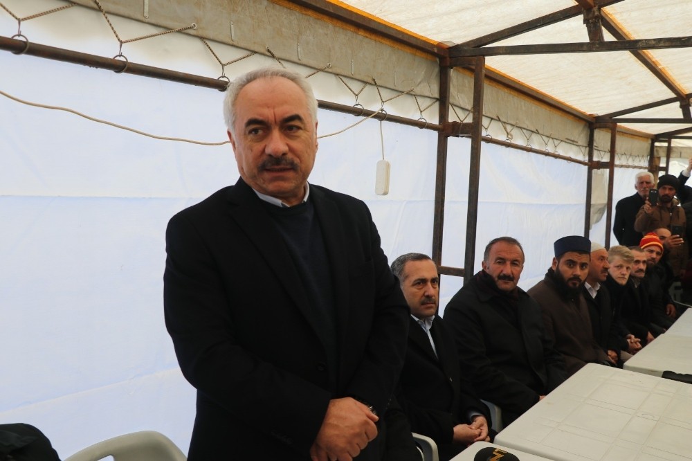 İçişleri Bakan Yardımcısı Ersoy: “Depremden etkilenen vatandaşların tüm zararları karşılanacak” 