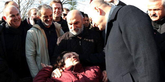 Bakan Soylu, engelli vatandaşın isteğini kırmadı! Yardımcısına hemen talimat verdi