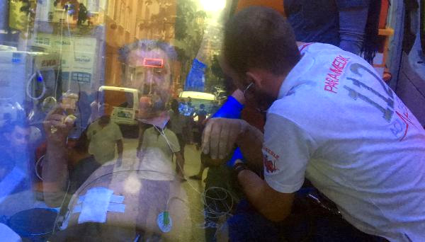 İçkici dehşeti! Yemekleri beğenmeyince terör estirdi