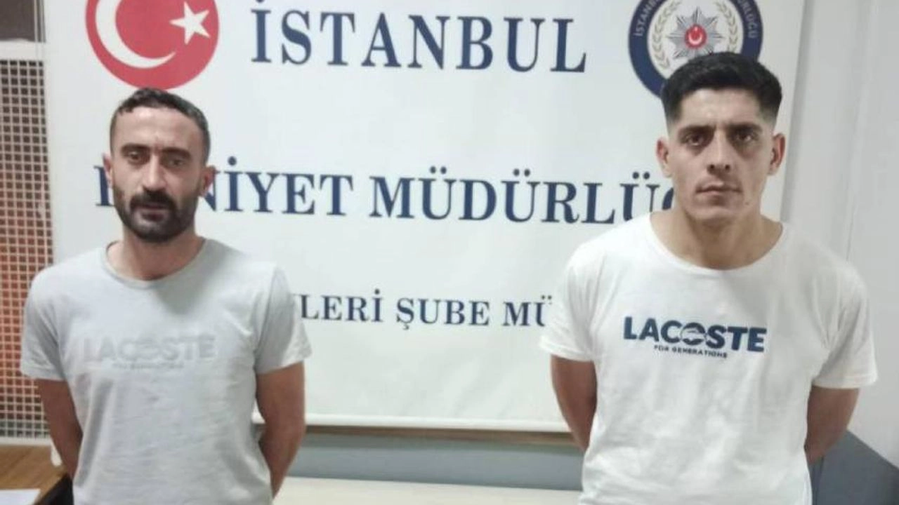 İdamlıklar Beyoğlu’nda sokağın ortasında genç kızı taciz ettiler!