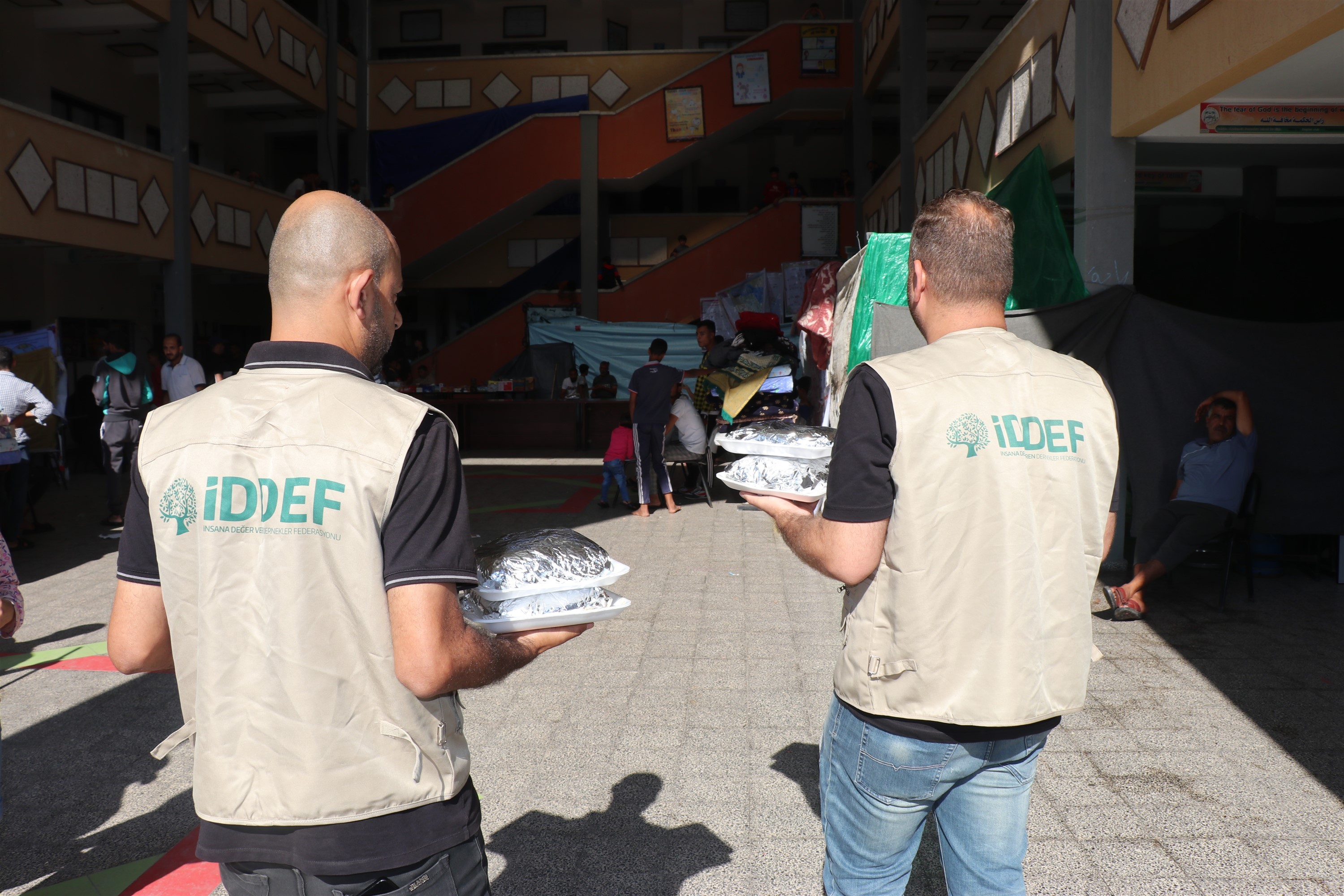 İDDEF, Saldırı Altındaki Gazze’nin Yaralarını Sarıyor