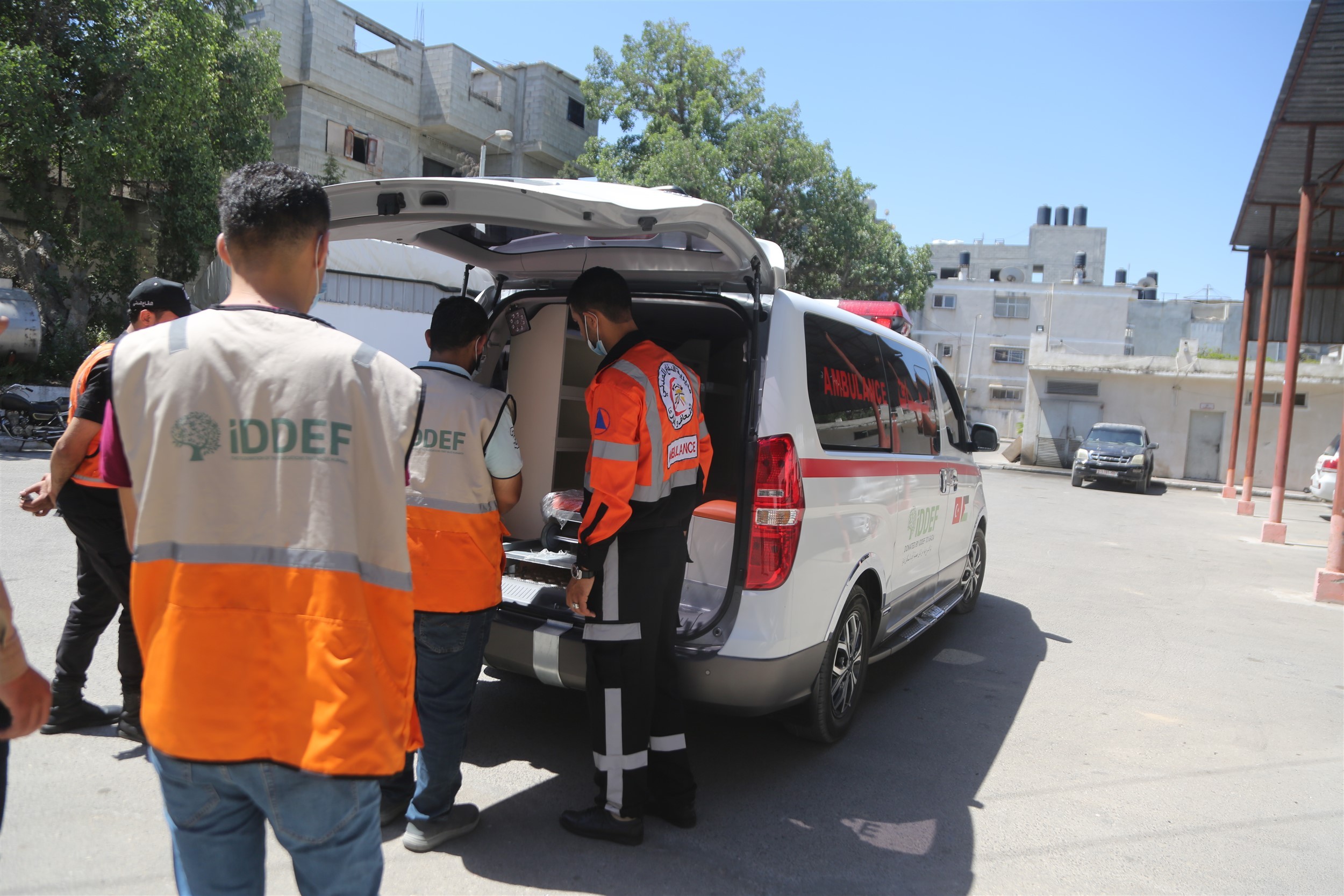 İDDEF'ten Gazze'ye ambulans desteği