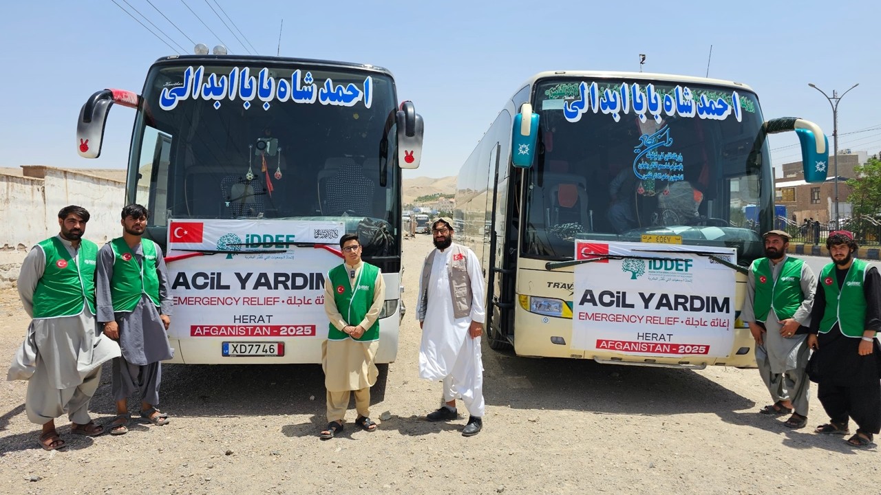 İDDEF’ten İran’dan Sınır Dışı Edilen Afganlara Yardım Eli