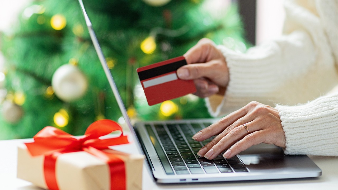 idefix’ten Yeni Yıla Özel %70’e Varan İndirim!