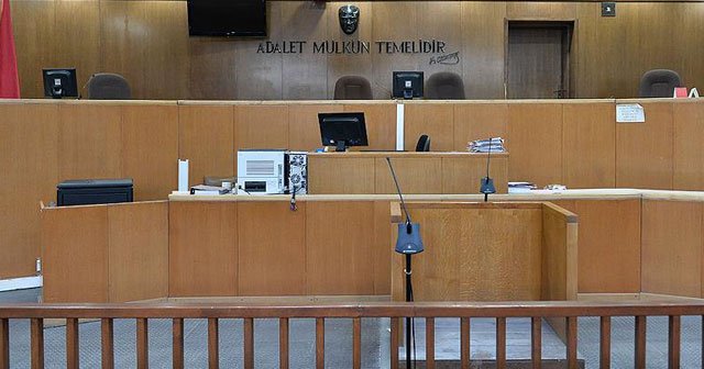 İdil ilçesinde 9 polis tutuklandı