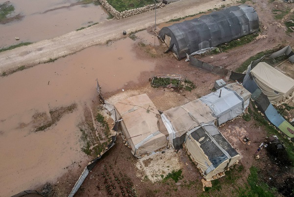 İdlib kamplarında zorlu hayat