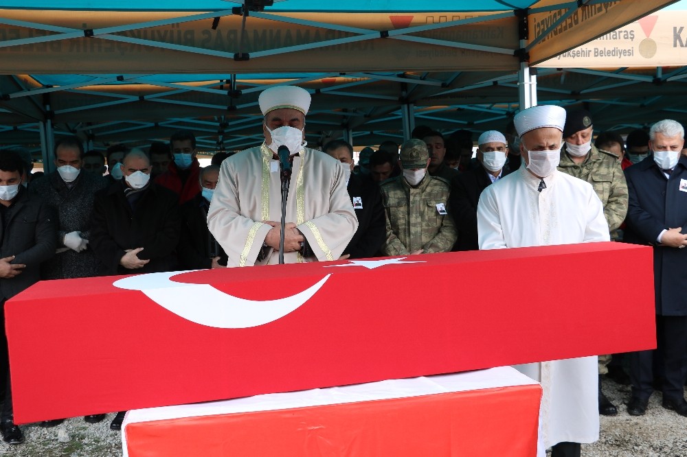 İdlib şehidi son yolculuğuna uğurlandı 