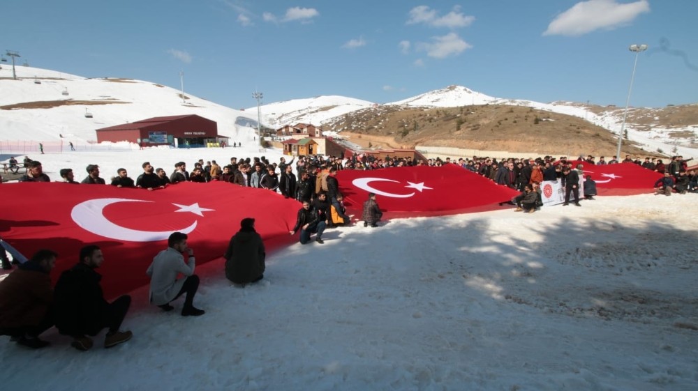 İdlib şehitleri, 2 bin rakımlı yaylada anıldı 
