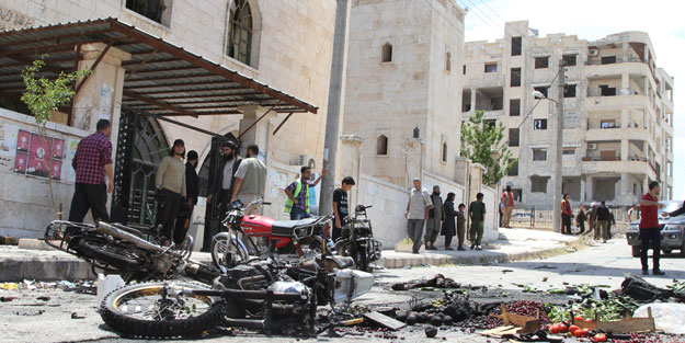 Cuma namazı sırasında bombalı saldırı