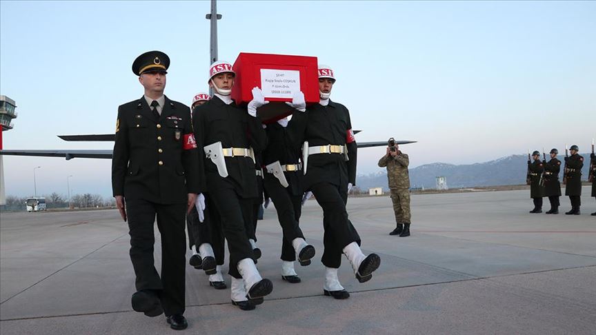 İdlib'de şehit olan Uzman Onbaşı Coşkun'un naaşı Elazığ'a getirildi