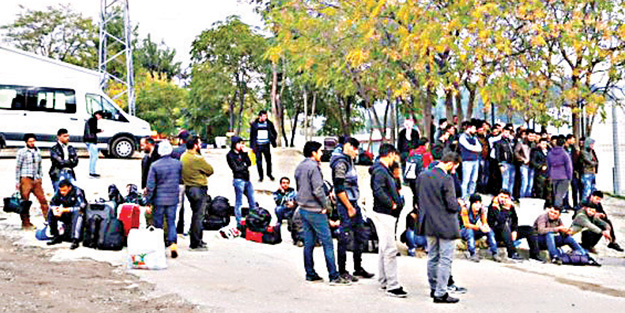 İdlib’e geri dönüşler hızlandı