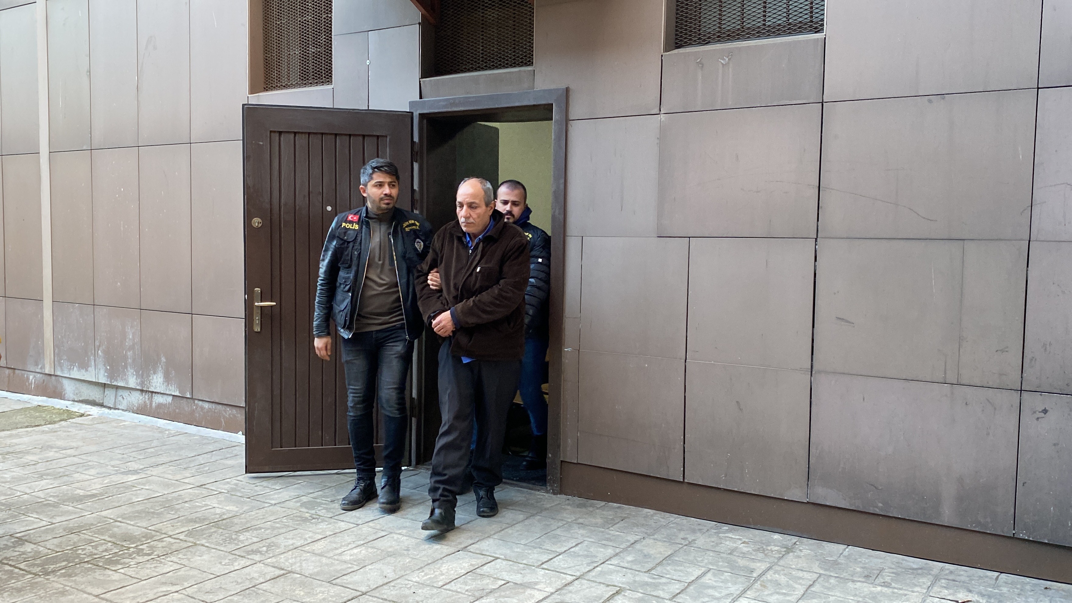 İETT şoförü Bahçelievler'de durağa dalmıştı! 2 kişinin ölümüne neden olmuştu! Bilirkişi raporu açıklandı! Olay nasıl gerçekleşmişti?