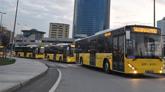 İETT'den nöbet meydanlarına ek sefer hizmeti