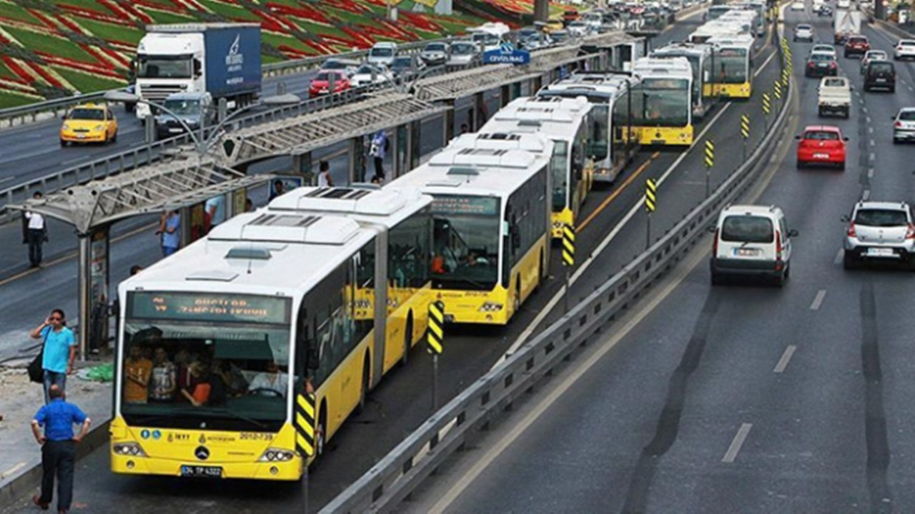 'İETT’nin otobüsleri yok denecek kadar az'