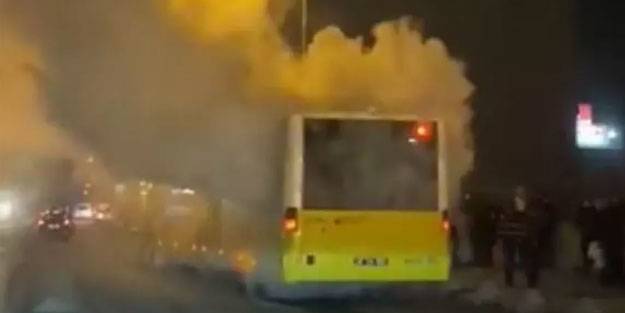 İETT'nin otobüsünden dumanlar yükseldi