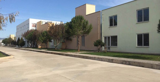 İflas eden dev şirketin malları satılığa çıkarıldı