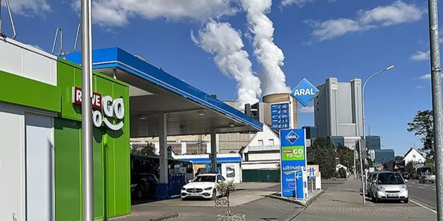 Ifo: Yüksek gaz ve petrol fiyatları Alman ekonomisinde 64 milyar avro reel gelir kaybına yol açacak