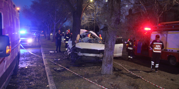 İftar saatinde facia! Kazada anne öldü, baba ve çocukları yaralandı