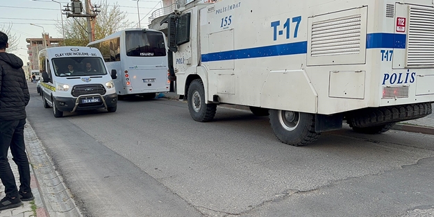 İftar saatinde iki aile arasında taşlı sopalı kavga: Yaralılar var