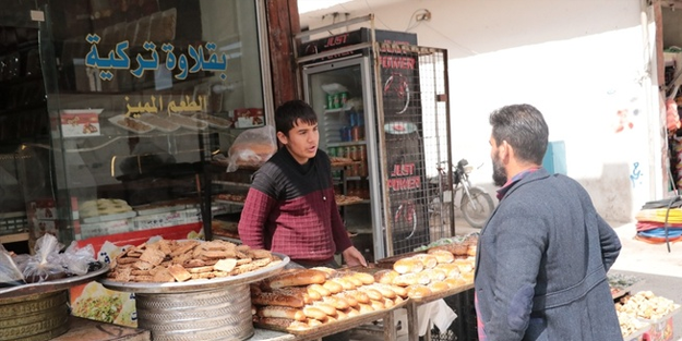 İftar sofraları Suriye'de cep yakıyor...