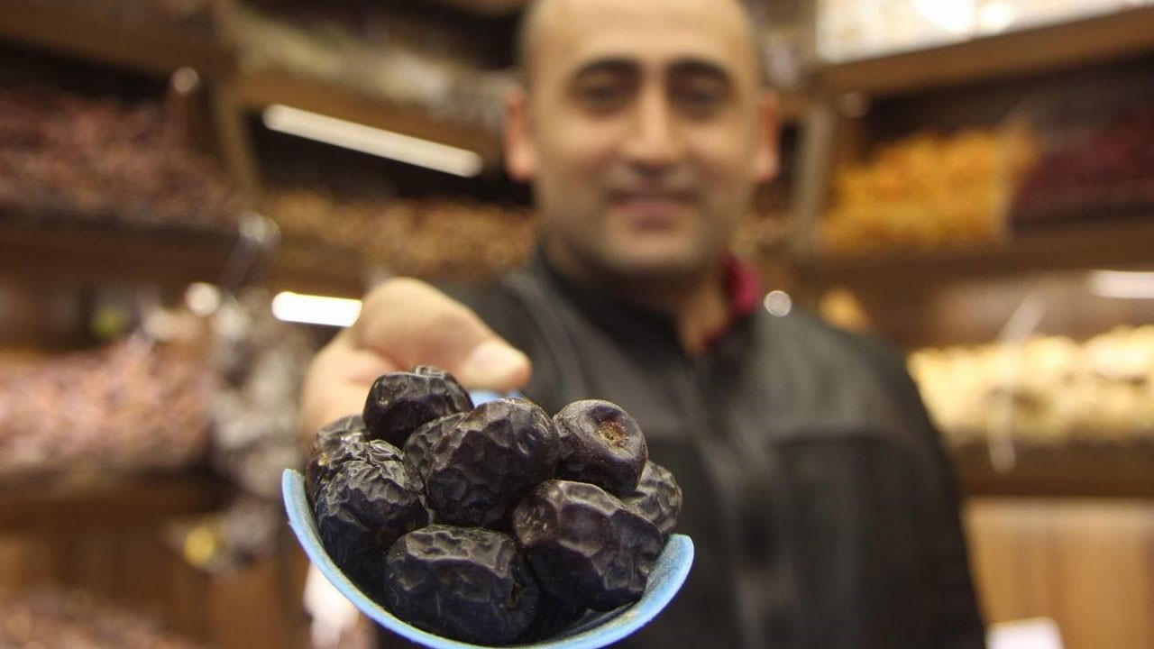 İftar sofralarının vazgeçilmezi! Hurma alırken bu tuzaklara düşmeyin