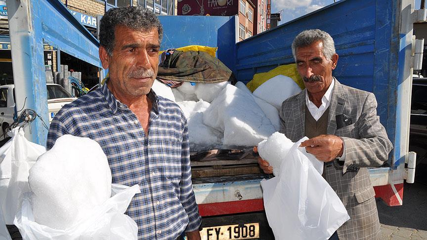 İftar ve sahur sofraları 'kar'la serinliyor
