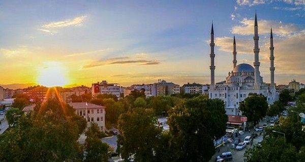 Iğdır bayram namazı kaçta 9 Temmuz