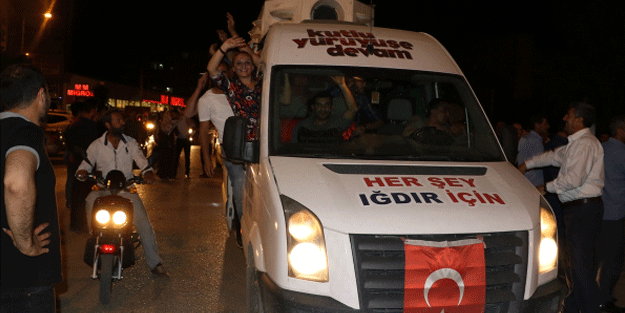 AK Parti, Iğdır seçimlerinde zaferini ilan etti!