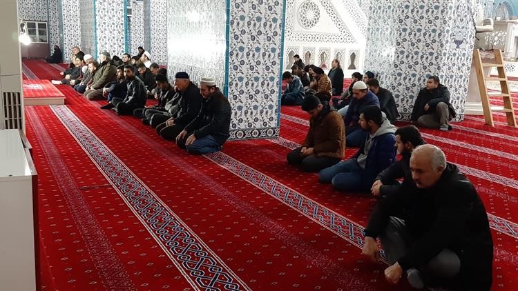 Iğdır’da camiler ibadete açılıyor 