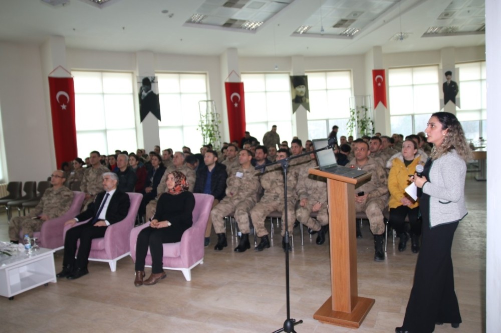 Iğdır’da kadına yönelik şiddet eğitimi 