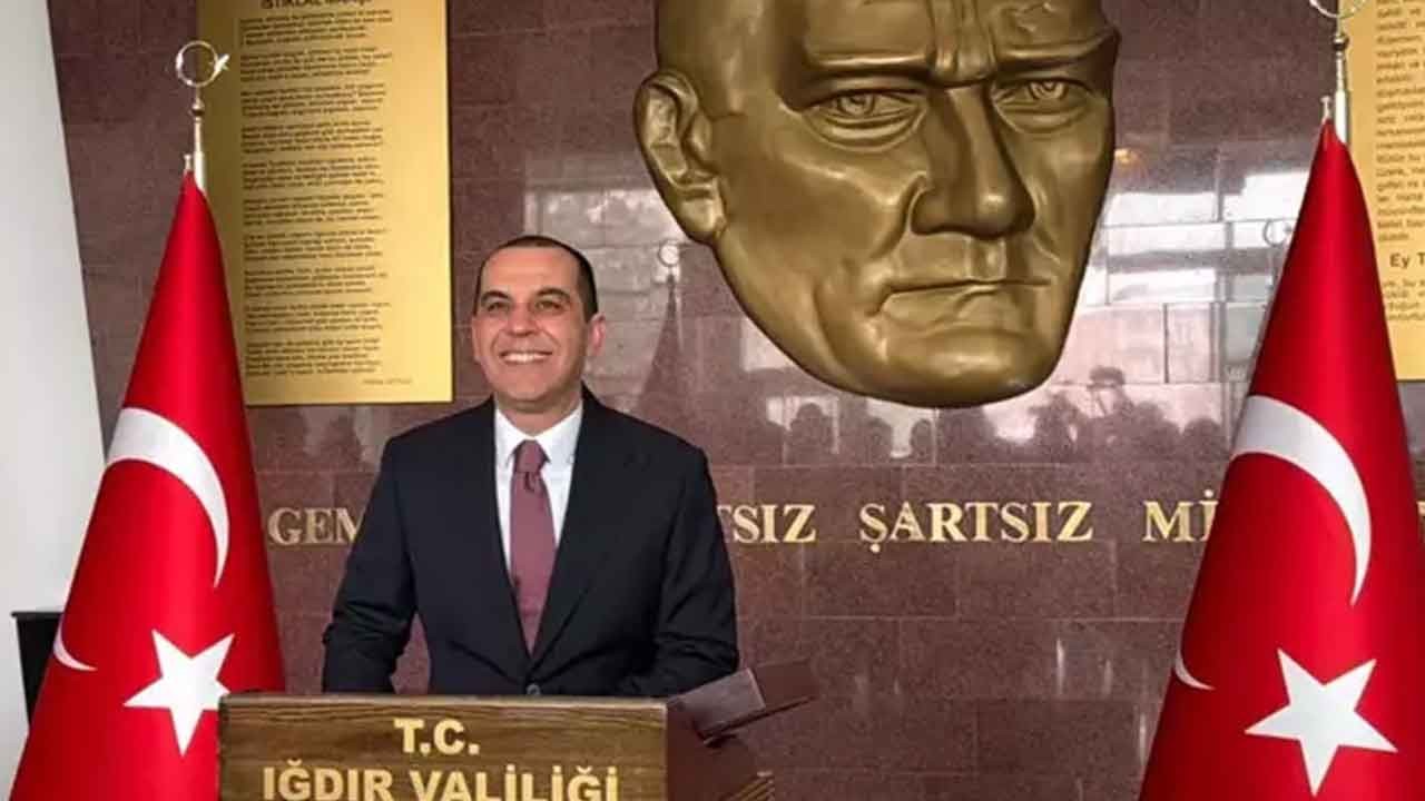 Iğdır'da yeni dönem başladı! Vali Taşolar görevi devraldı!