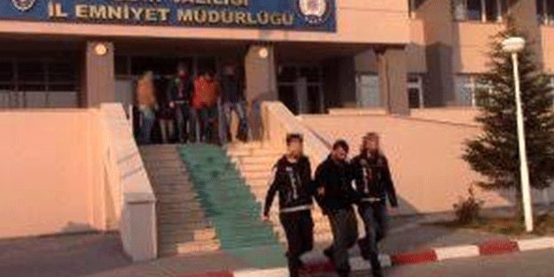 Uyuşturucu operasyonlarında 5 zanlı tutuklandı