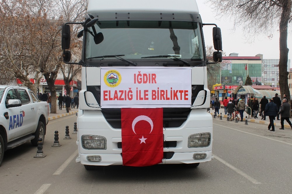 Iğdır’dan Elazığ’a yardım tırı 