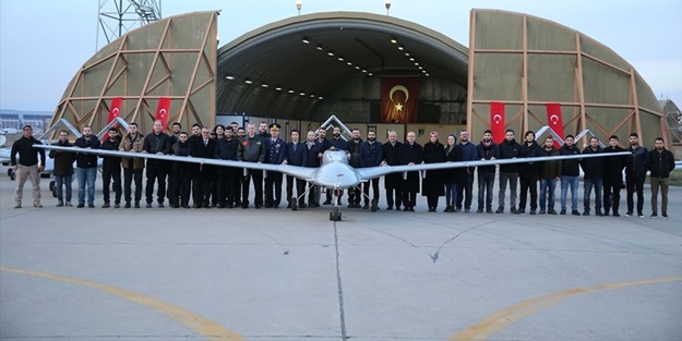 İHA ve SİHA'ların üzerindeki bütün yazılar Türkçe!