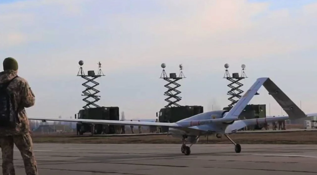 İHA’lar başka ülkeye düştü: Hava sahası ihlali "Çok Ciddi"