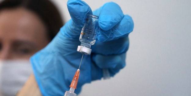 "İhanet oluşumu" TTB, harekete geçti! Aşı endişesini açıklayan doktorları, bilime karşıymış gibi gösterip hedef aldılar!