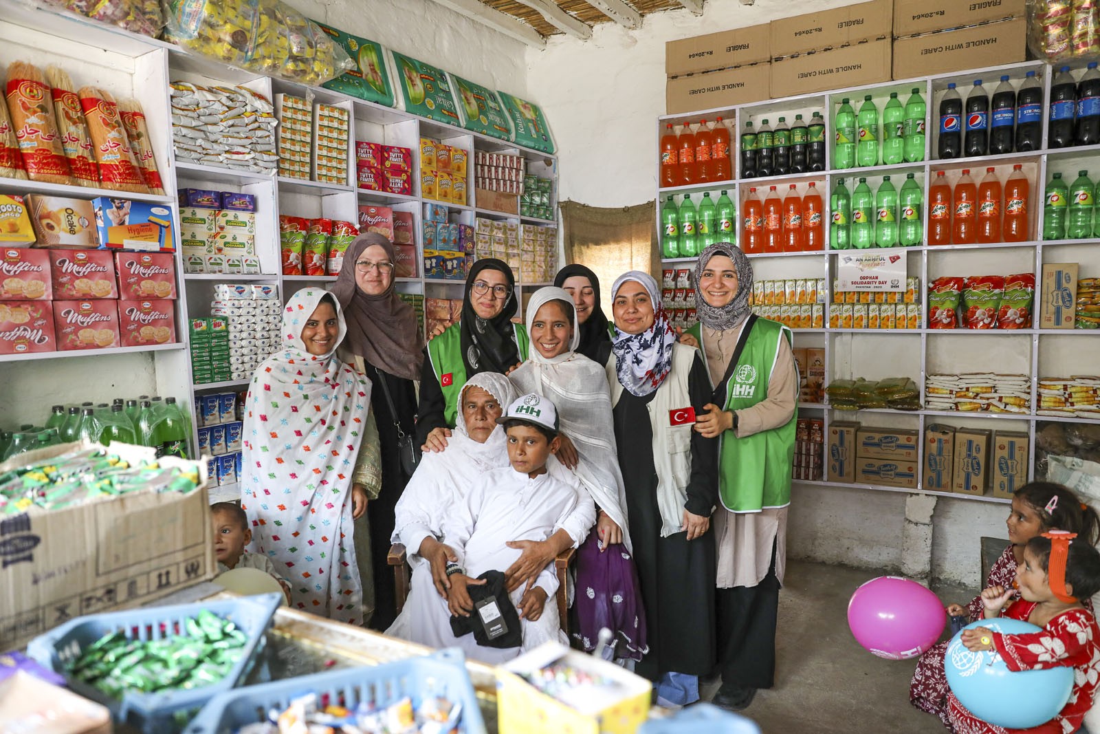 İHH 2023 yılında da yüz binlerce yetime destek oldu