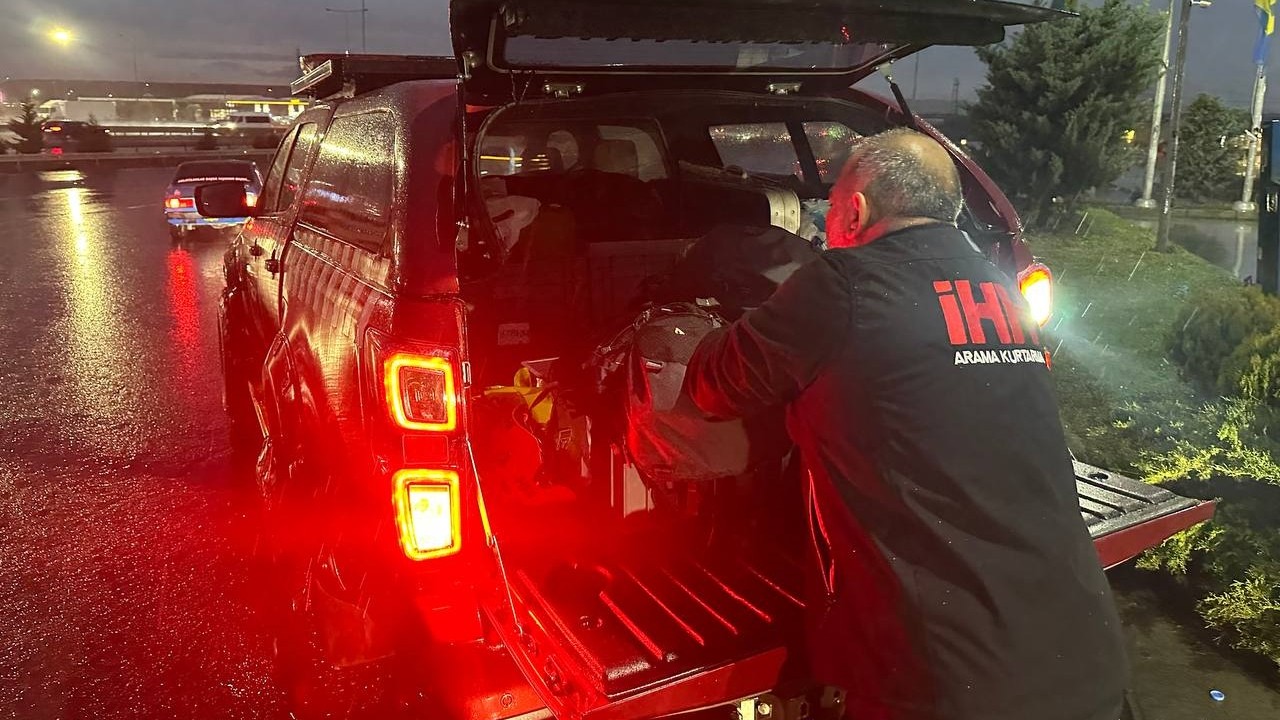 İHH Arama Kurtarma Şam’a Doğru Yola Çıktı