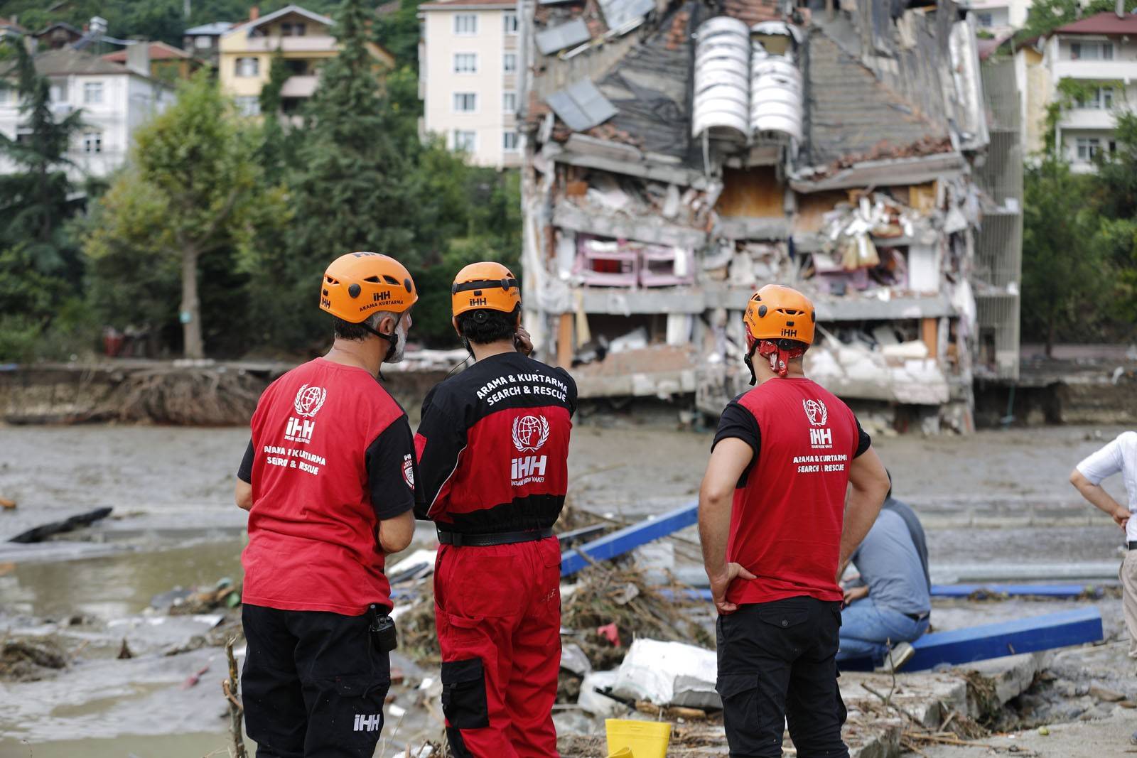 İHH ekipleri Batı Karadeniz’e sevk edildi
