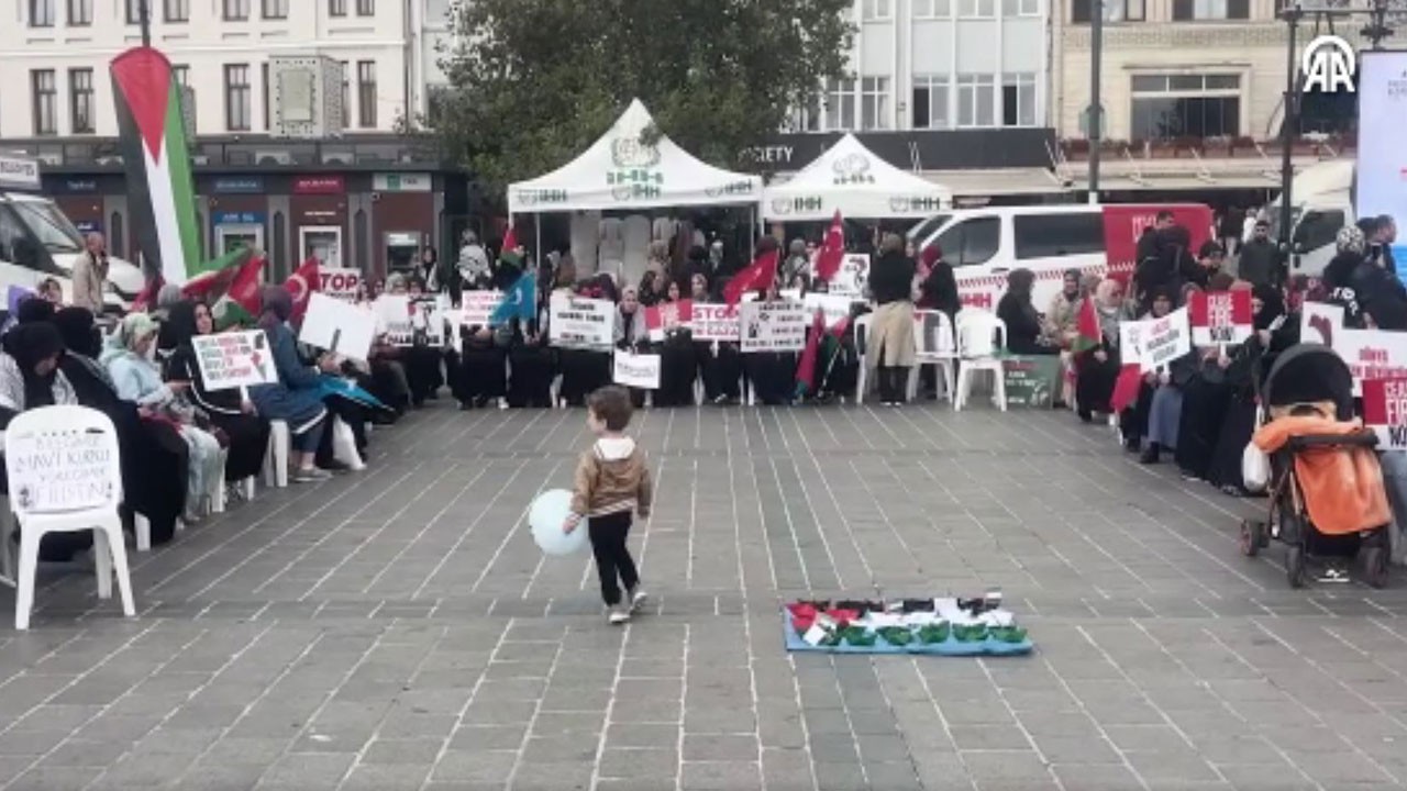 İHH, Sumud destek için İstanbul'da nöbet başlattı